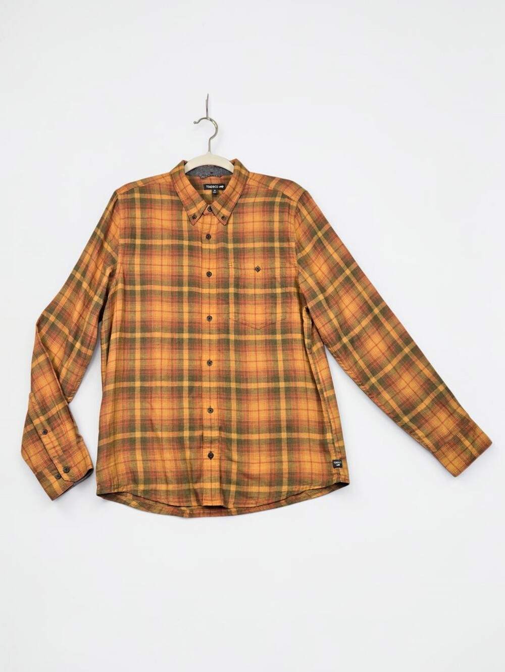 Toad & Co Mens Plaid Flannel Button-Down Shirt Size M  Long Sleeve Pockets